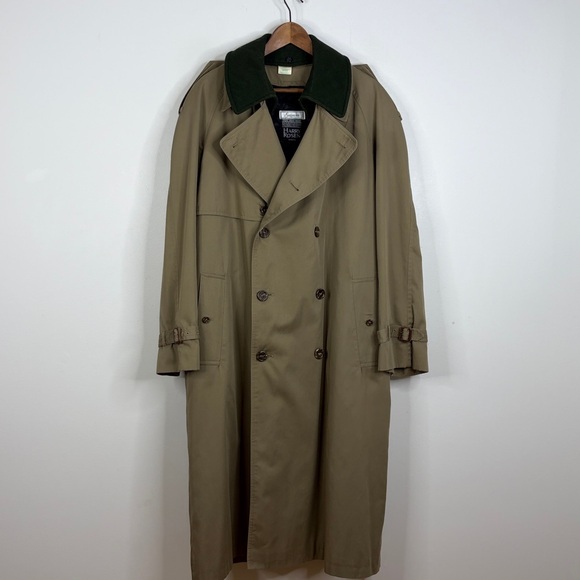 Harry Rosen Other - Classic Khaki Trench Coat with Dark Green Collar